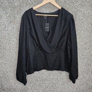 Torrid Top Womens 3 US Plus 3X Black Surplice Neck Blouse‎ Crop Ladies